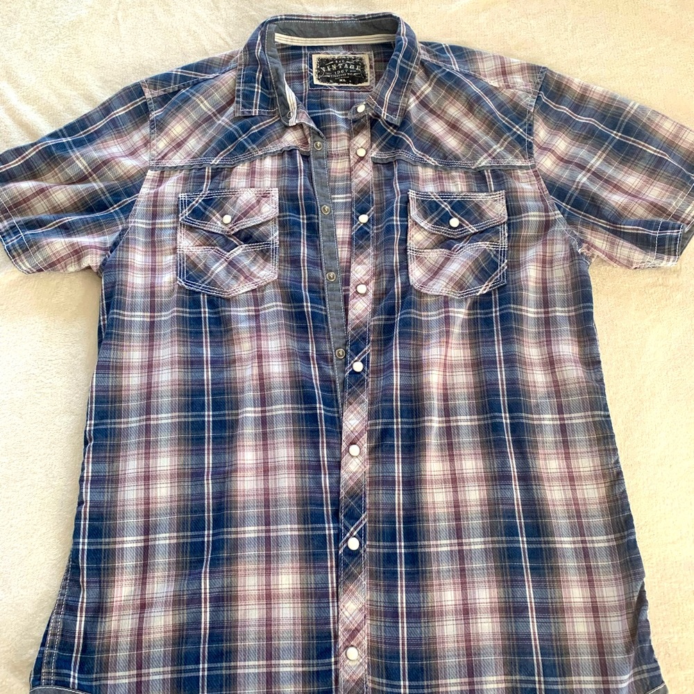 Men Western Shirt, short  Sleeves, Size XLarge,